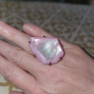 Kendra Scott Megan Pink Mother of Pearl Ring Size 6